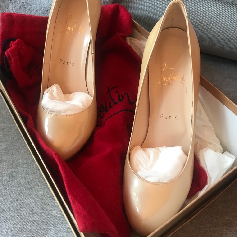 Christian Louboutin Lady Lynch Nude Heels